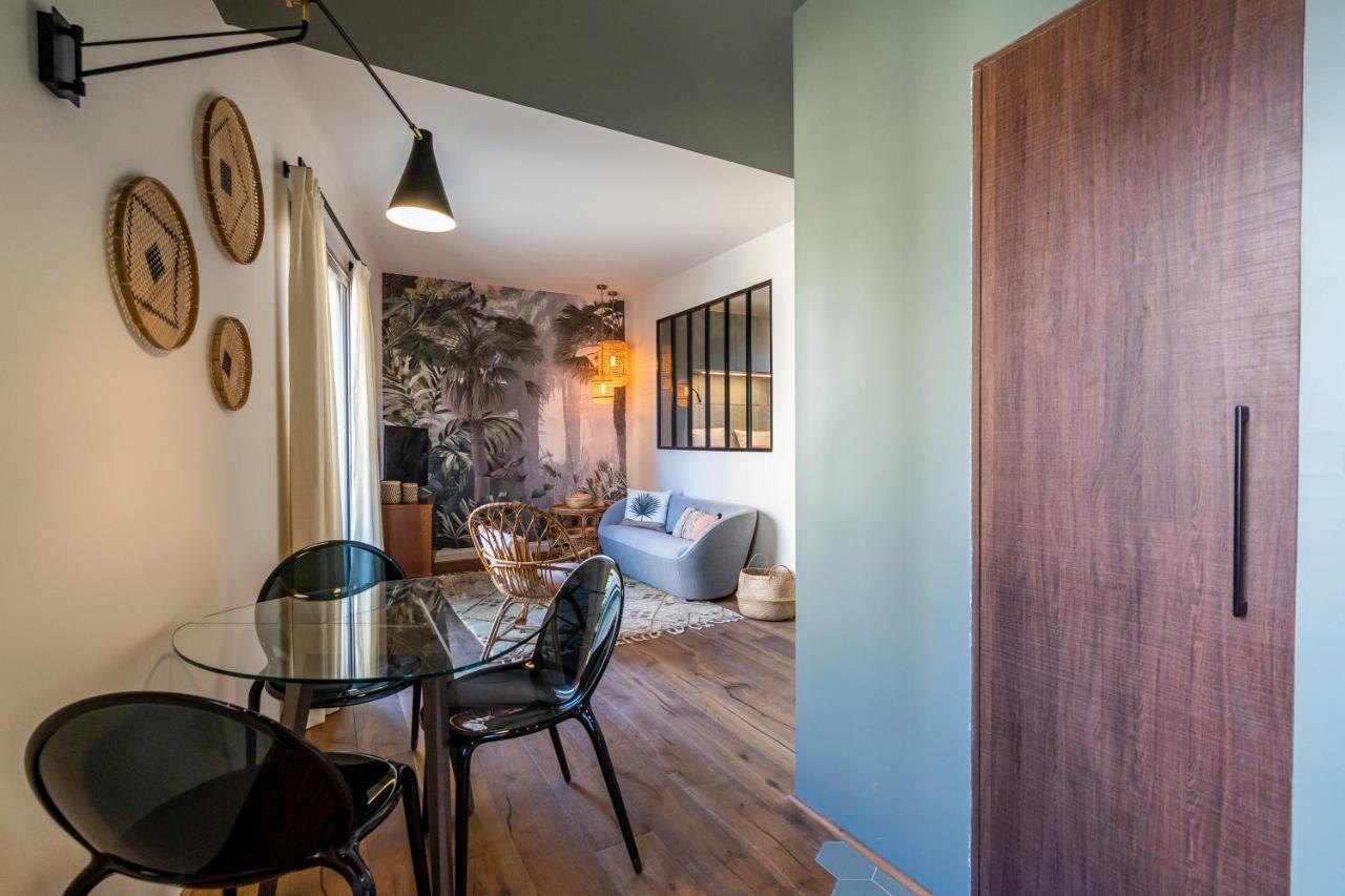 Suite In St Raph Saint-Raphaël Buitenkant foto